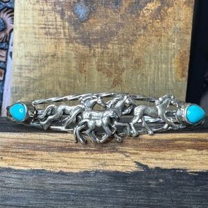 Navajo Handmade Bobby Platero SS Kingman Turquoise Silver Horse Cuff New